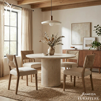 Table à manger à piétement cannelé 4 places en bois clair, style moderne bohème minimaliste, mobilier de maison et d'hôtel, commande en gros personnalisable