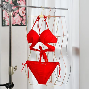 Appendiabiti per Costumi da Bagno in Metallo Spesso a Forma Intera |   Espositore Salvaspazio per Bikini da Adulti |   Armadio Portaoggetti da Spiaggia - Product Image 2