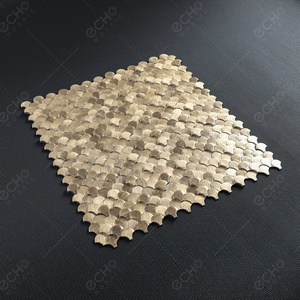 Mini mosaïques en aluminium 3D dorées en forme de coquille Saint-Jacques pour la décoration intérieure - Product Image 5