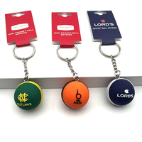 Porte-clés en plastique Balles de football élégantes Porte-clés promotionnels Mousquetons Porte-clés en caoutchouc