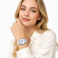 Montre-bracelet à quartz pour femme avec logo personnalisé OEM, cadran en pierre naturelle (nacre, ambre, malachite), boîtier en acier pour commande en gros