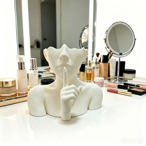 Human Face Shape Makeup Brush Holder Multi-Functional Desk Organizer Customizable Logo for Cosmetic Storage Artistic Design PP - Product Image 3