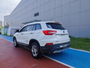 Changan CS75 2014 1.8T Turbo Automatic Elite Edition Conduite à gauche SUV R17 Sièges en cuir Toit ouvrant Climatisation - Product Image 4