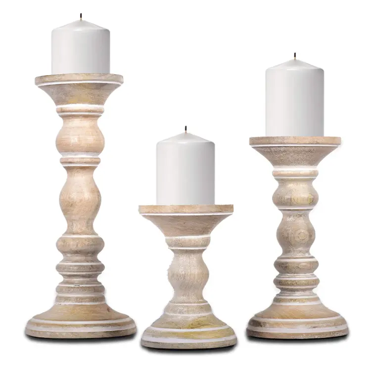 Schwarze hand geschnitzte hölzerne Säulen kerzenhalter Hochwertiges modernes dekoratives Set aus 3 Kerzenhaltern aus Holz