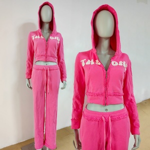 New Street Wear Custom pink Women <b>Zip</b> <b>up</b> <b>Cropped</b> Hoodie and Sewatpants Set Embroidery Patch logo Tracksuit Jog Sweatsuit Women - Product Image 1