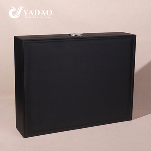Производитель Yadao, роскошная черная квадратная шкатулка для ювелирных изделий с блокировкой отпечатков пальцев, шкатулка для ювелирных изделий из искусственной кожи с логотипом, большое ожерелье, шкатулка для ювелирных изделий - Product Image 6