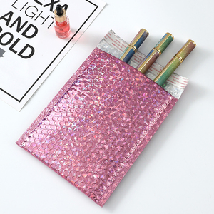 Guandu nhôm sang trọng Túi bong bóng biểu tượng tùy chỉnh in ấn Hot Red Hồng metalized holography thân thiện với môi Poly bong bóng bao bì cho - Product Image 4