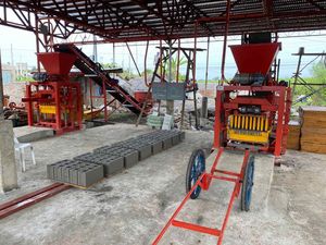 Adobe <span class=keywords><strong>indesign</strong></span> 2020 nouveaux produits <span class=keywords><strong>ligne</strong></span> de production de blocs de haute qualité qt4-35B2 petite machine brique avec accessoires gratuits - Product Image 3