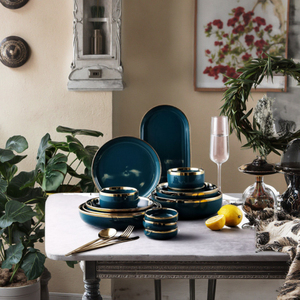 Vaisselle <span class=keywords><strong>de</strong></span> <span class=keywords><strong>table</strong></span> ronde verte brillante en céramique, ensembles <span class=keywords><strong>de</strong></span> vaisselle <span class=keywords><strong>de</strong></span> luxe <span class=keywords><strong>de</strong></span> noël royal avec bordure dorée, vente en gros - Product Image 4
