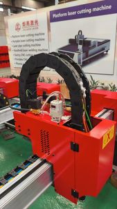 เครื่องตัดไฟเบอร์เลเซอร์ CNC แบบพกพา 1500W |   ระบบระบายความร้อนด้วยน้ำ 4 แกน |   พื้นที่ทำงาน 1500x3000 มม. |   แบรนด์จูลียง |   ความแม่นยำสูง - Product Image 3