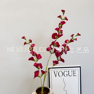 Flor Artificial de Seda Roja de una Sola Rama, 50g, Decoración para Interiores y Exteriores, Accesorios para Bodas y Hogar - Product Image 4