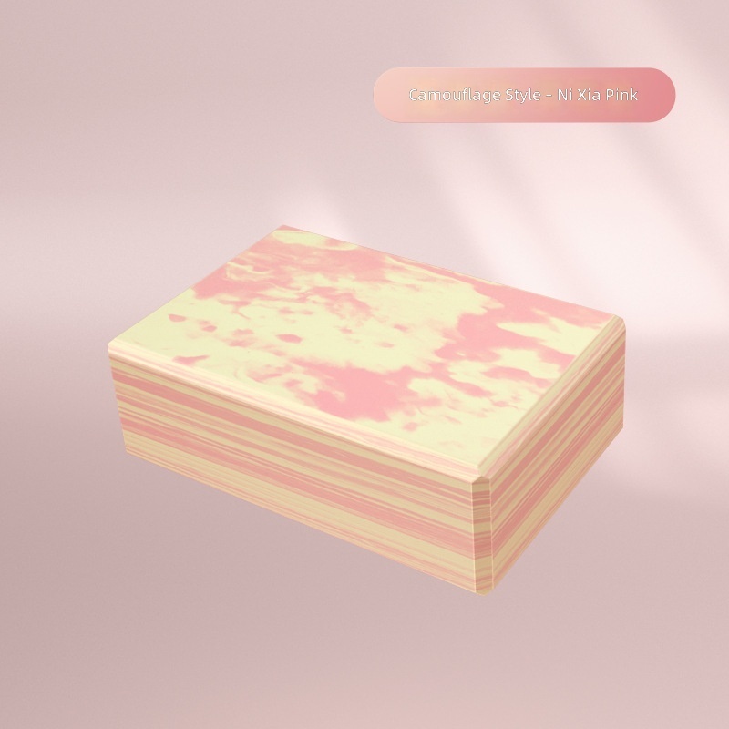 Neon pink-camouflage style