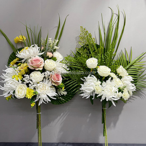 พวงหรีดดอกไม้ประดิษฐ์สีแดงเบอร์กันดีสำหรับงานศพในวันรำลึก แสดงความเสียใจ วางบนโลงศพในสุสาน - Product Image 3