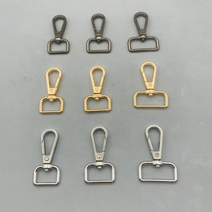 Crochet <span class=keywords><strong>pour</strong></span> chien en cuir mousqueton <span class=keywords><strong>de</strong></span> sécurité en métal pivotant personnalisé <span class=keywords><strong>pour</strong></span> sacs à main sangles valises accessoires <span class=keywords><strong>de</strong></span> sac à la mode - Product Image 3