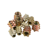 Insert fileté en bois à dents ébarbées en forme d'étoile pour fixation de vis de meubles, en alliage de zinc, avec dents externes antidéchirure, quincaillerie anti-desserrage