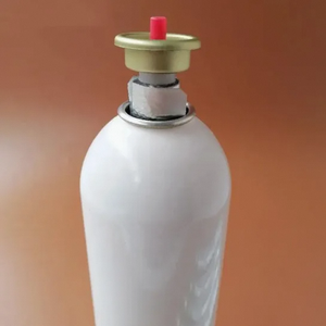 Bomboletta spray in alluminio vuota sulla <span class=keywords><strong>valvola</strong></span> per erogare liquidi gel creme e lozioni - Product Image 3