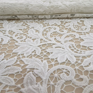 2024年売れ筋アイテム重工業水溶性レースフランス高級ウェディングレーススイスギプレドレスレース生地 - Product Image 2