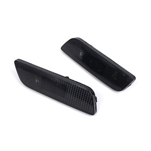   Luces Intermitentes S80, Luces de Posición Laterales para Parachoques Delantero, Negras, Izquierda y Derecha, 30744360 L045 - Product Image 1