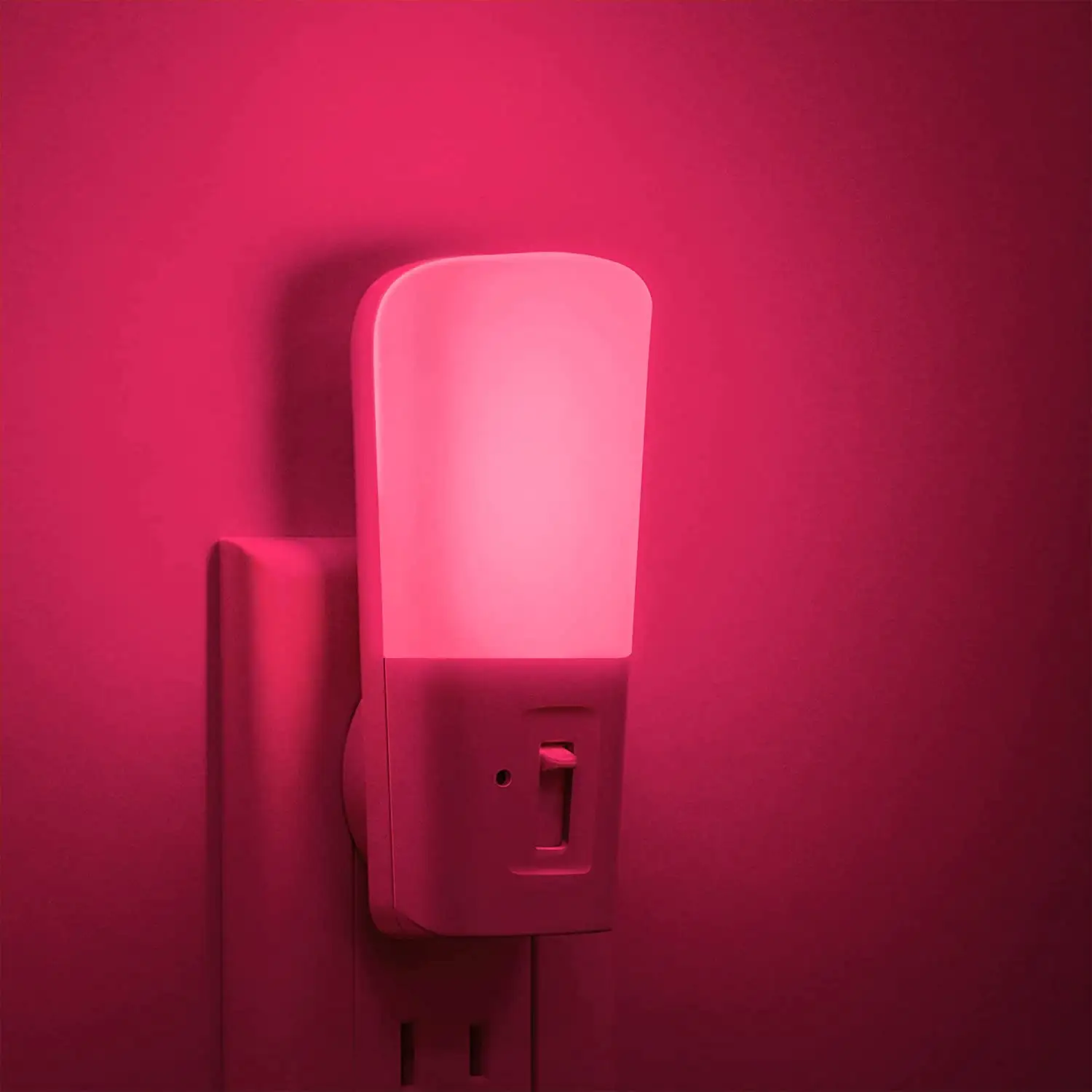 Romantic Christmas Gift 5-60lm 1W Power Dusk to Dawn Light Sensor Pink Color US EU UK Plug in LED Night Light