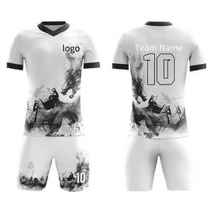 Premium Club Voetbal Jersey Sportkleding Set. 100% Polyester Stof. Maatwerk Service Beschikbaar. - Product Image 5