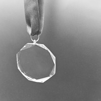Nouvelle conception 2026, vente en gros à bas prix, médaille octogonale vierge en verre cristal pour événements sportifs