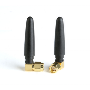 Antena de ángulo recto de 3 dBi en stock - Antena GPRS/DTU/GSM de goma con ganancia de cuatro bandas - Product Image 1