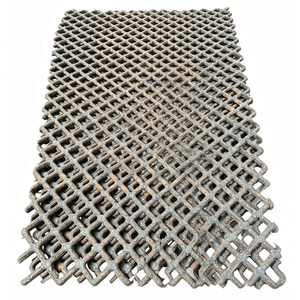 Vaglio Vibrante Saldato a Apertura Quadrata Personalizzato di Alta Qualità per la Vaglitura di Aggregati nei Magazzini di Materiali Stradali - Product Image 1