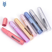 Atomiseur portable de 12ml en gros Vaporisateur de parfum vide en aluminium Bouteille en verre pour le voyage