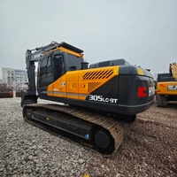 Excavatrice sur chenilles Hyundai 305LC-9S avec godet de creusement, moteur, pompe à engrenages, roulement - Équipement lourd d'occasion de 30 tonnes