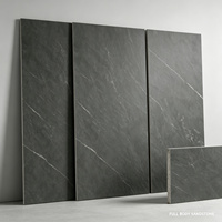 Dalle en pierre frittée 1200x2700x6mm gris foncé, aspect grès pleine masse avec veines blanches pour revêtements muraux et de sol de luxe modernes