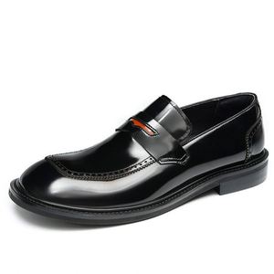 Classic Design High Quality Men's Casual <b>Shoes</b> Business Casual Leather <b>Shoes</b> Shiny Leather <b>Height</b> <b>Increasing</b> Autumn Waterproof - Product Image 2