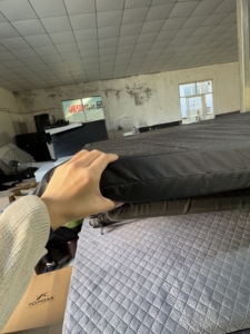 Prix usine Hard Shell Tente de toit en aluminium étanche Tente de toit 3-4 personnes <span class=keywords><strong>Camping</strong></span> en plein air - Product Image 5