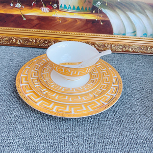 Service de table de luxe nordique en porcelaine fine européenne, 58 pièces pour 6 personnes, avec logo personnalisé et emballage cadeau - Product Image 4