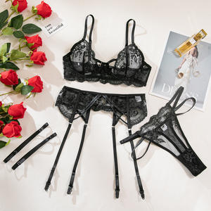 Ensemble de lingerie sexy brodée <span class=keywords><strong>couleur</strong></span> noire <span class=keywords><strong>porte</strong></span>-jarretelles ensemble de quatre pièces lingerie chaude pour femmes - Product Image 6