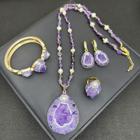 Kalung Tungsten Amethyst Alami dengan Inlay Kristal Ceko Set Empat Bagian Desain Bunga Tanaman Gaya Prancis-Niche Perhiasan Wanita