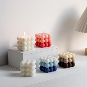 Venta al por Mayor <span class=keywords><strong>de</strong></span> Velas Aromáticas en Forma <span class=keywords><strong>de</strong></span> Cubo con Degradado <span class=keywords><strong>de</strong></span> Color Hechas a Mano en Diferentes Colores Populares, 150g - Product Image 6