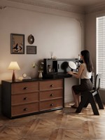 Coiffeuse de style vintage avec tiroirs intégrés, bureau, miroir amovible, style rétro minimaliste, rangement d'angle en bois massif