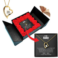 Weihnachts- und Valentinstag-Geschenk Großhandel Schmuck-Halskette Konservierte Seifenrosen-Blumen Box-Verpackung Geschenk für Frauen und Mütter