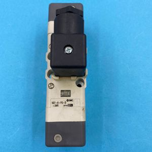 วาล์วโซลินอยด์ SMC รุ่น VQ7-6FG-D-3NR แบบห้าทาง ผลิตในญี่ปุ่น - Product Image 4