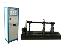 Machine d'équilibrage d'arbre de transmission