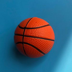 Ballon de basket anti-stress personnalisé en mousse 60 mm – Balle anti-anxiété compressible pour événements sportifs et cadeaux de fête - Product Image 2