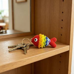 Porte-clés poisson au crochet fait main, adorable breloque en peluche Amigurumi <span class=keywords><strong>Koi</strong></span> arc-en-ciel pour la décoration de sacs à dos et sacs - Product Image 5