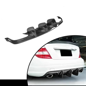 Diffuseur arrière en fibre de carbone pour <span class=keywords><strong>Mercedes</strong></span>-Benz W204 <span class=keywords><strong>Classe</strong></span> <span class=keywords><strong>C</strong></span> Sedan C63 <span class=keywords><strong>AMG</strong></span> 2009 <span class=keywords><strong>2010</strong></span> 2011 - Product Image 1