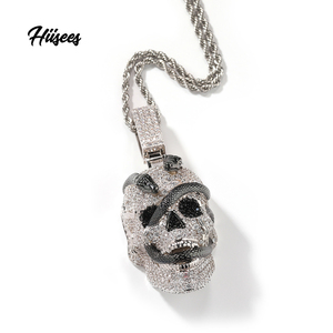 Nuevo Collar con Colgante de Calavera de Diamantes Negros, Estilo Hip Hop, Brillante y Aterrador, para Hombre - Product Image 1