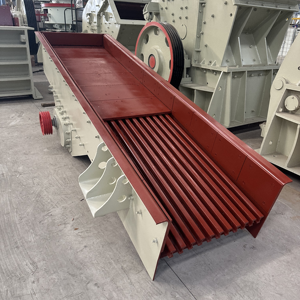 Convoyeur vibrant horizontal à deux moteurs Dahan Electric pour l'alimentation uniforme des minerais dans l'industrie sidérurgique - Product Image 2