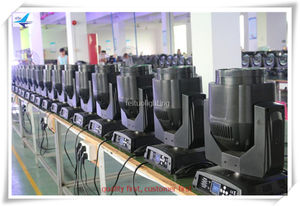 Cabeza Móvil LED <span class=keywords><strong>Showtec</strong></span> Spot 7x15w 4 en 1 con Zoom y Efecto Ojo de Abeja - Product Image 5