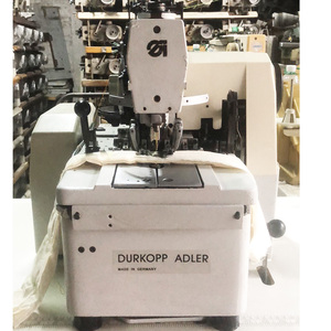Máquina de coser industrial con orificio de botón de ojal durkopp 558 580 de segunda mano de calidad alemana - Product Image 2