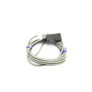 E3r-r2e4 Nsnp New Original Ready Stock Industrial Automation <b>Pac</b> <b>Dedicated</b> <b>Plc</b> Programming <b>Controller</b> - Product Image 1