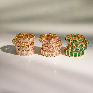 แหวนสแตนเลสชุบทอง 18K ประดับเพชรคิวบิกเซอร์โคเนียหลากสี รูปทรงสี่เหลี่ยม ทรงกลม ทรงหัว<span class=keywords><strong>ใจ</strong></span> ดีไซน์ทันสมัย ขายดี - Product Image 1