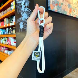 Porte-clés en corde tressée tissée à la main, style simple, étui de téléphone portable portable avec pendentif tendance de niche, couleur contrastée, bricolage - Product Image 6